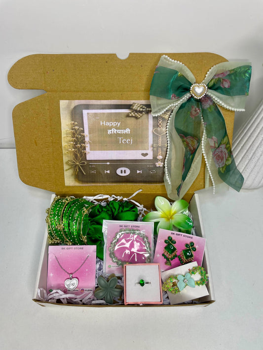 Teej Elegance Box🌿