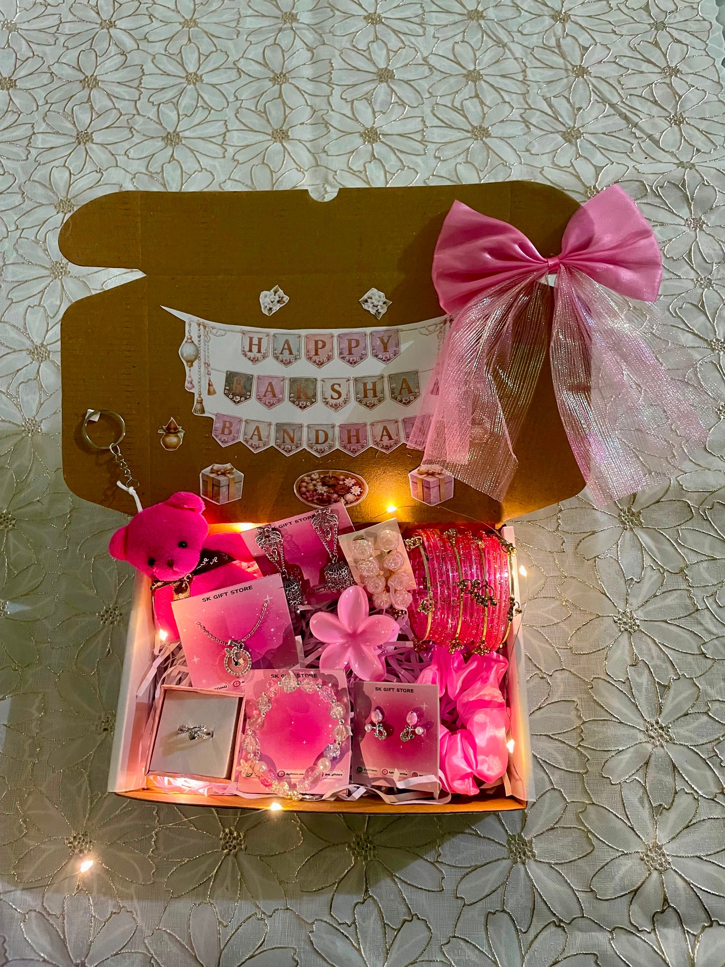 { Rakshabandhan} hamper for your sister