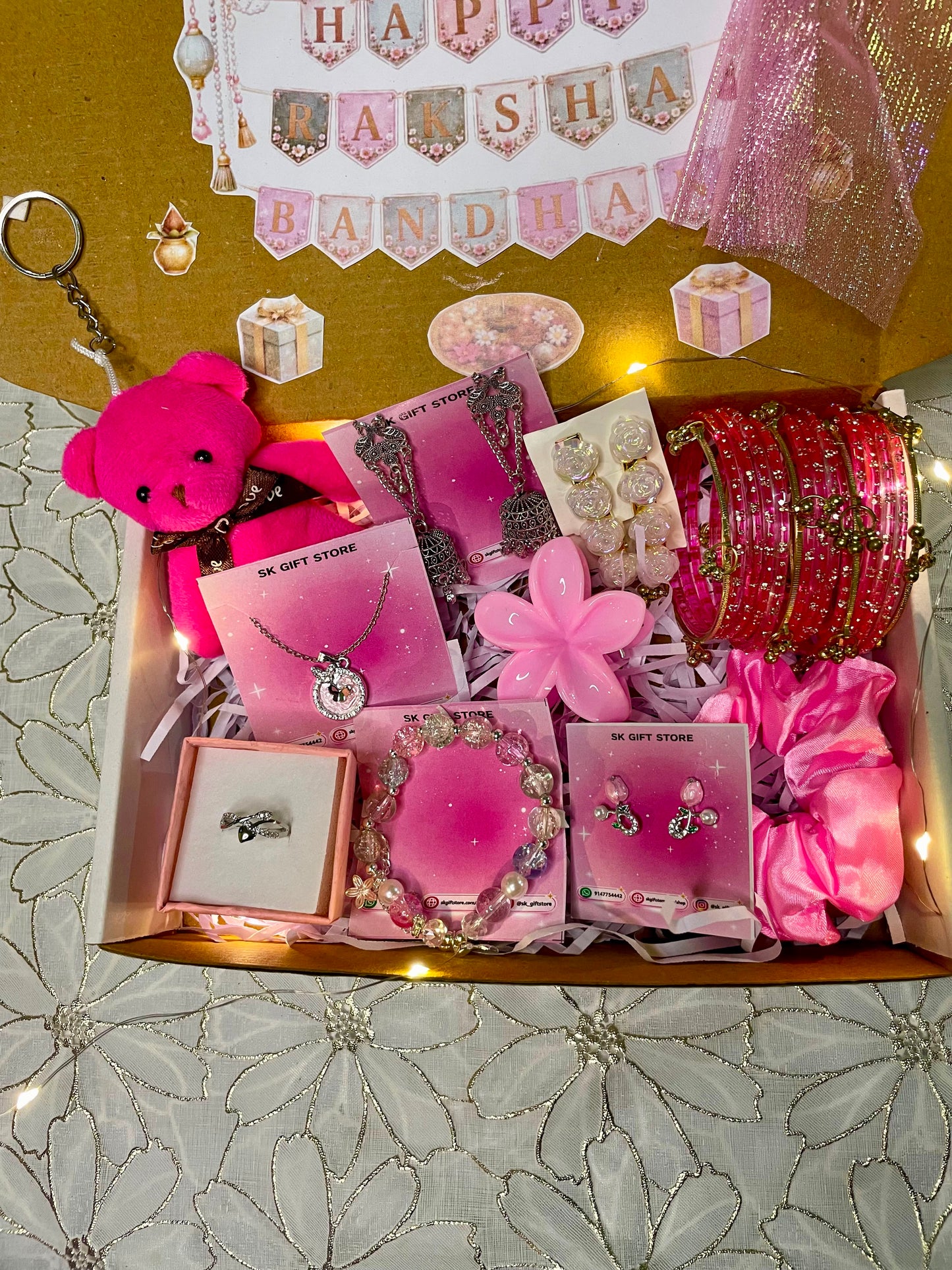 { Rakshabandhan} hamper for your sister