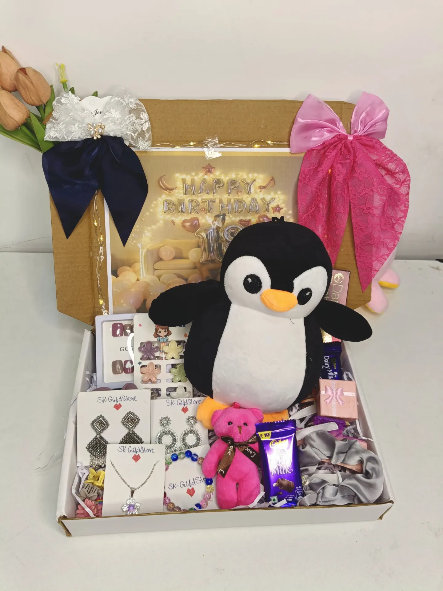 { Penguin } Hamper 🐧✨🩷 18 to 25 Gift Hamper For Birthday 🎂🩷✨