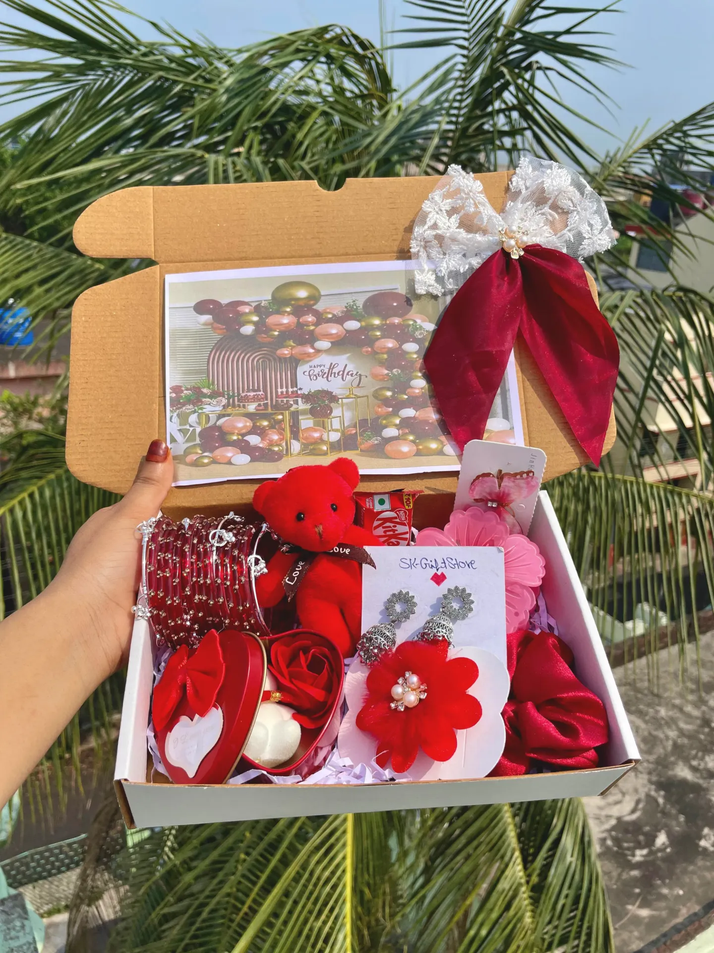 Strawberry gift hamper ❤️