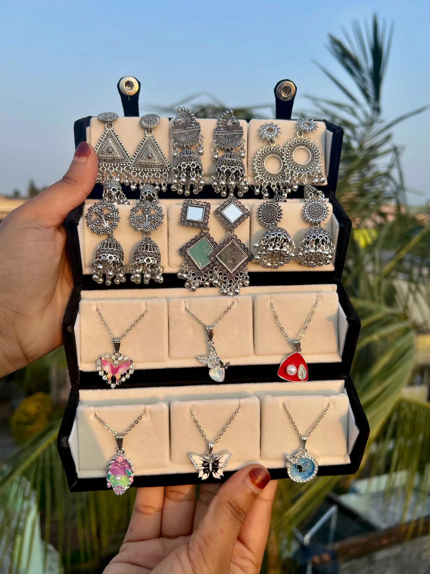 Elegant Oxidised Gift Set ✨💜🪞